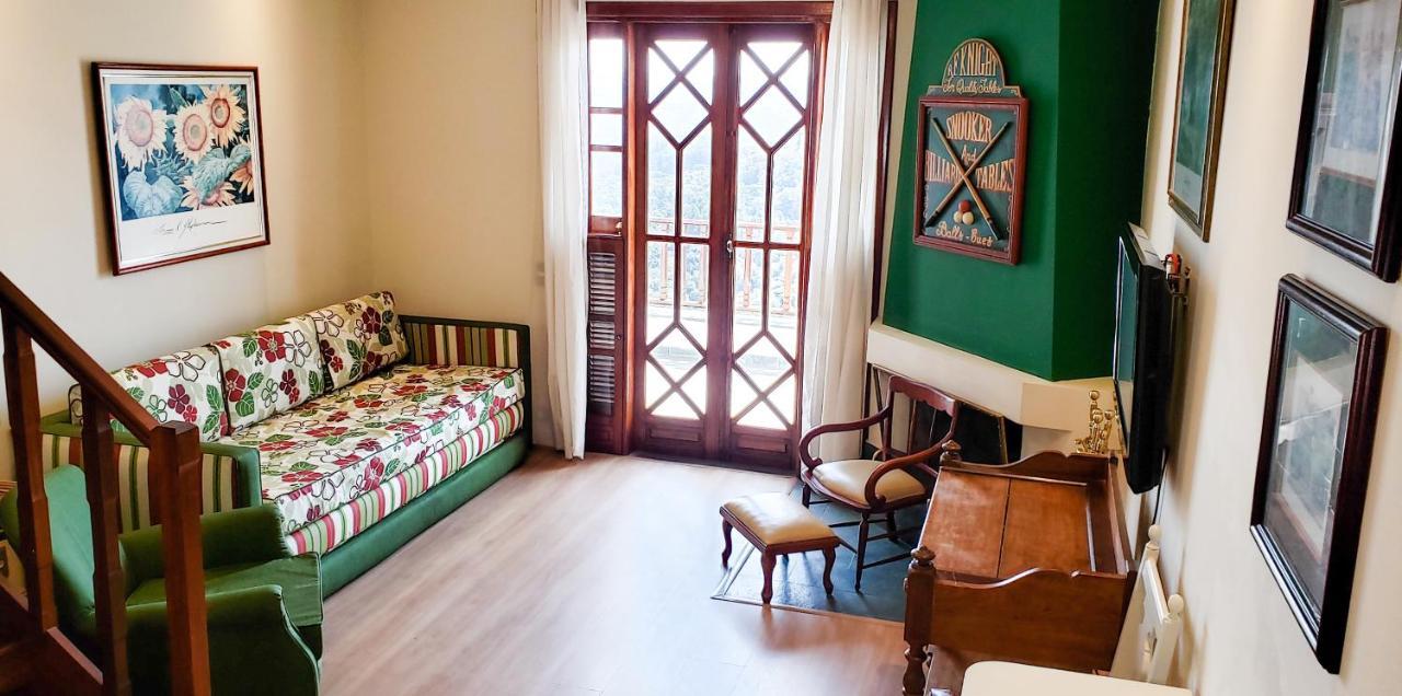 Apartamento Duplex em Campos do Jordão Exterior foto